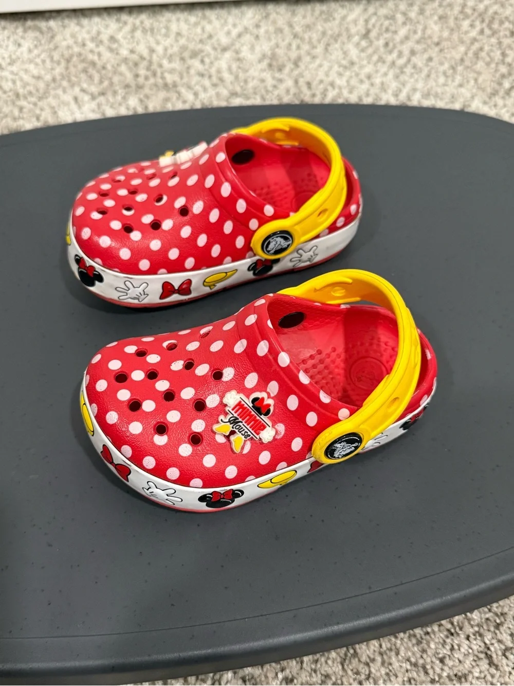 Minnie Mouse Crocs